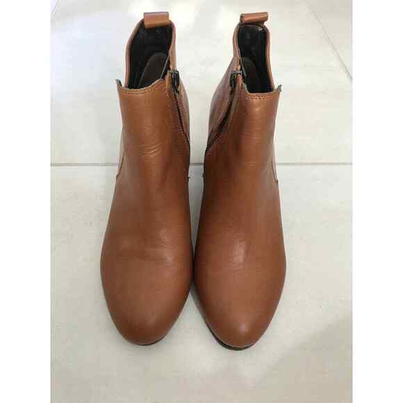 Talbots Leather Side Zip Ankle Booties Boots - Picture 9 of 12